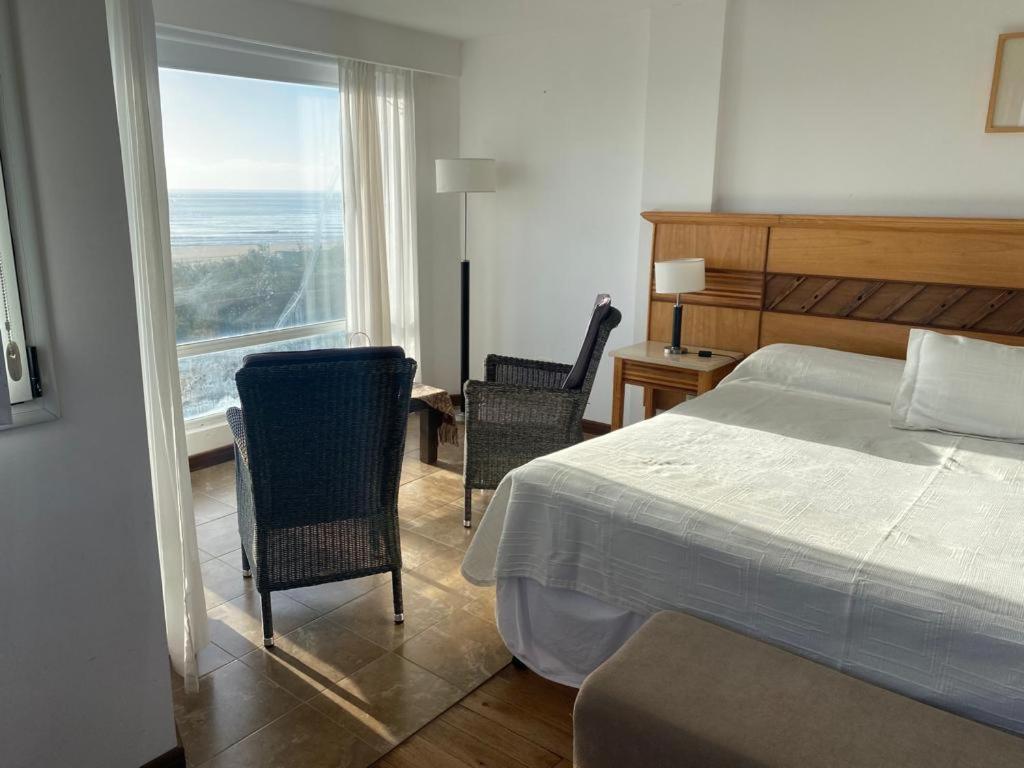 Costanera Mar Hotel & Suites Сан-Клементе-дель-Тую Экстерьер фото