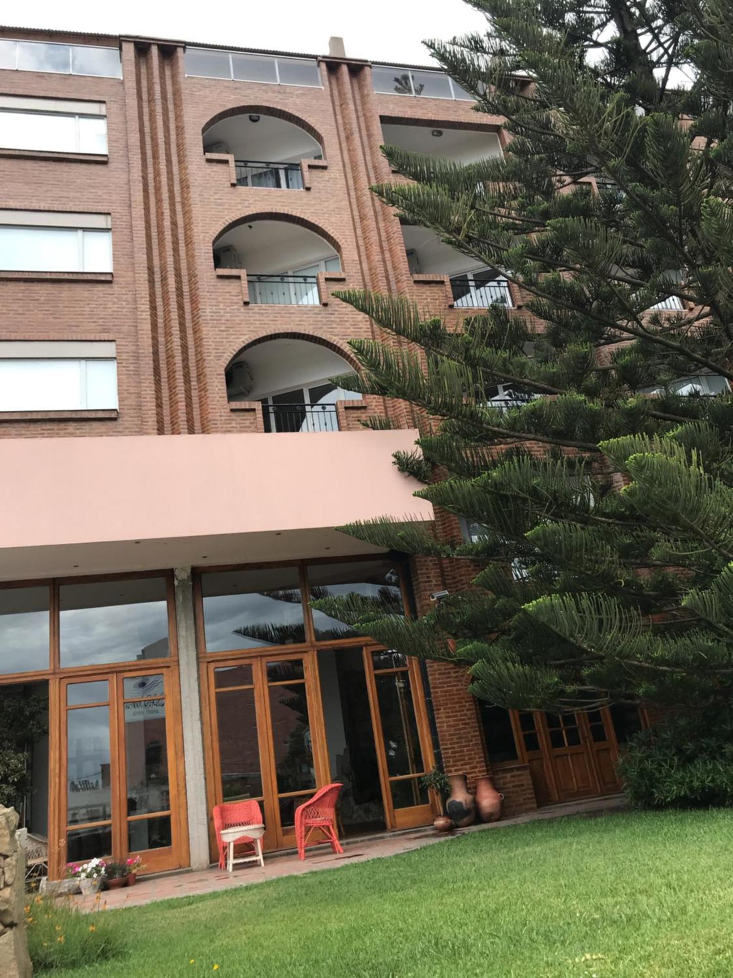 Costanera Mar Hotel & Suites Сан-Клементе-дель-Тую Экстерьер фото