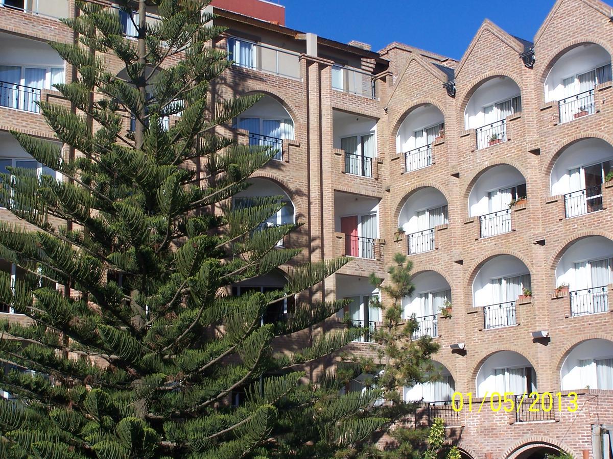 Costanera Mar Hotel & Suites Сан-Клементе-дель-Тую Экстерьер фото